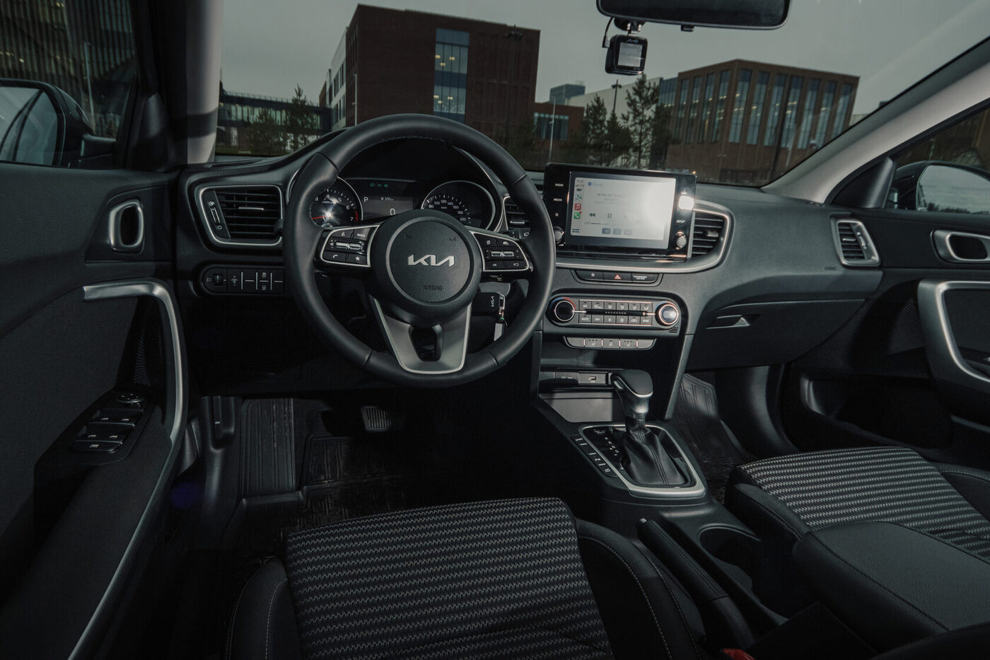 Kia Ceed 2022 — аренда авто в Калининграде — фото 10