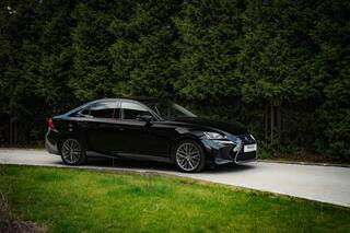 Прокат Lexus IS 200 — аренда авто в Калининграде — фото 9