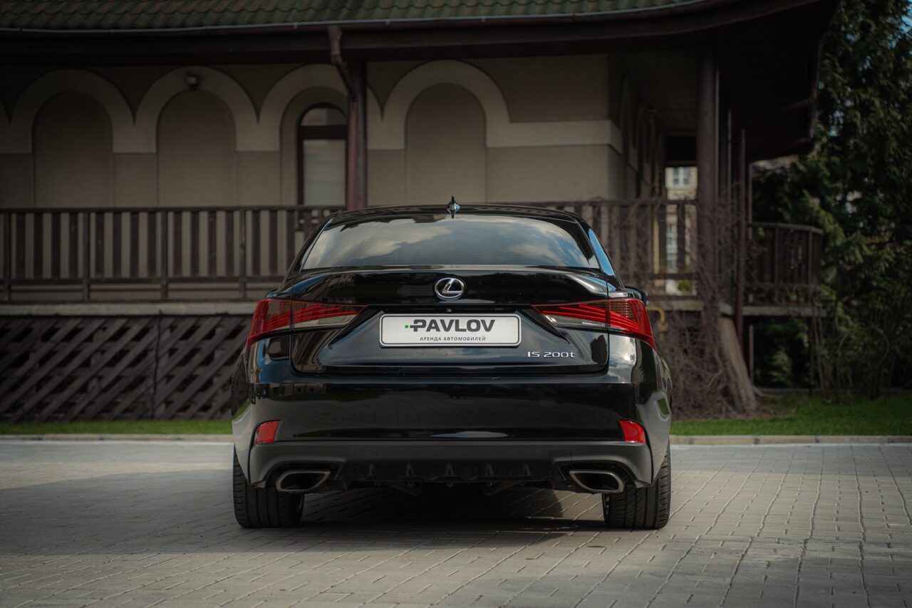 Lexus IS 2016 — аренда авто в Калининграде — фото 5