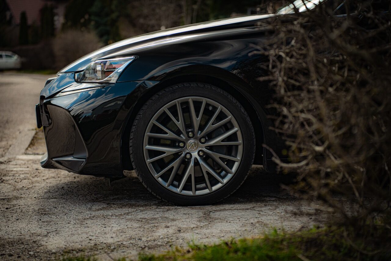 Lexus IS 2016 — аренда авто в Калининграде — фото 4