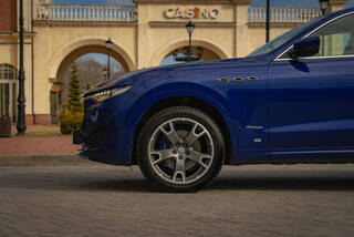 Прокат Maserati Levante — аренда авто в Калининграде — фото 6