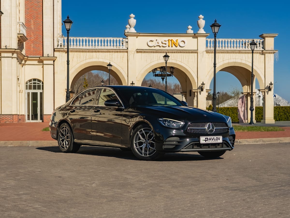 Прокат Mercedes-Benz E220 — аренда авто в Калининграде