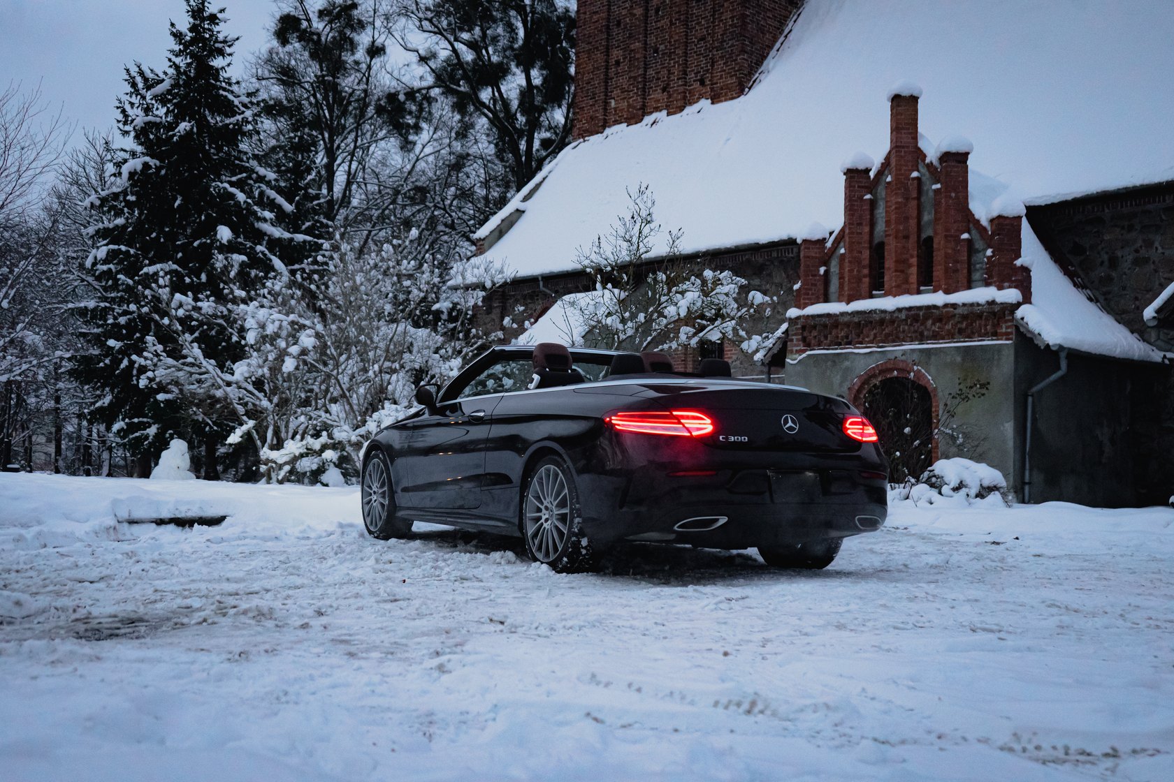 Mercedes-Benz C300 cabrio 2018 — аренда авто в Калининграде — фото 5