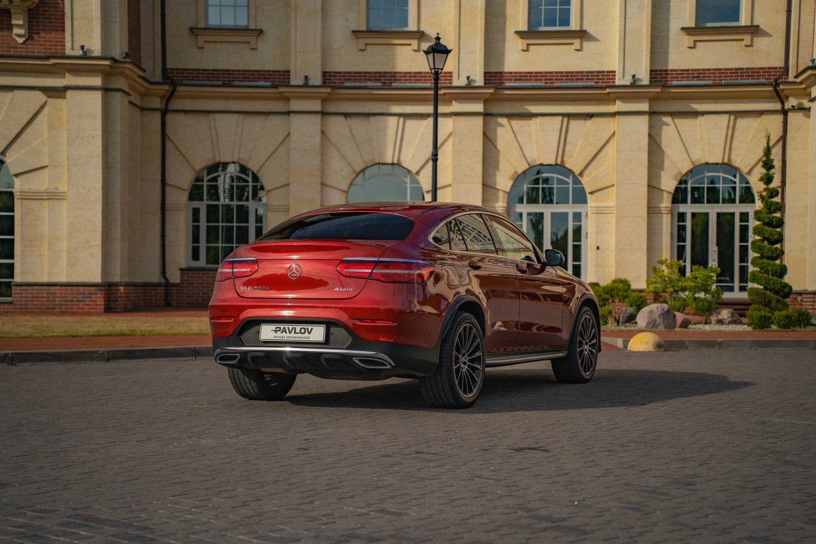 Mercedes-Benz GLC coupe 2018 — аренда авто в Калининграде — фото 7