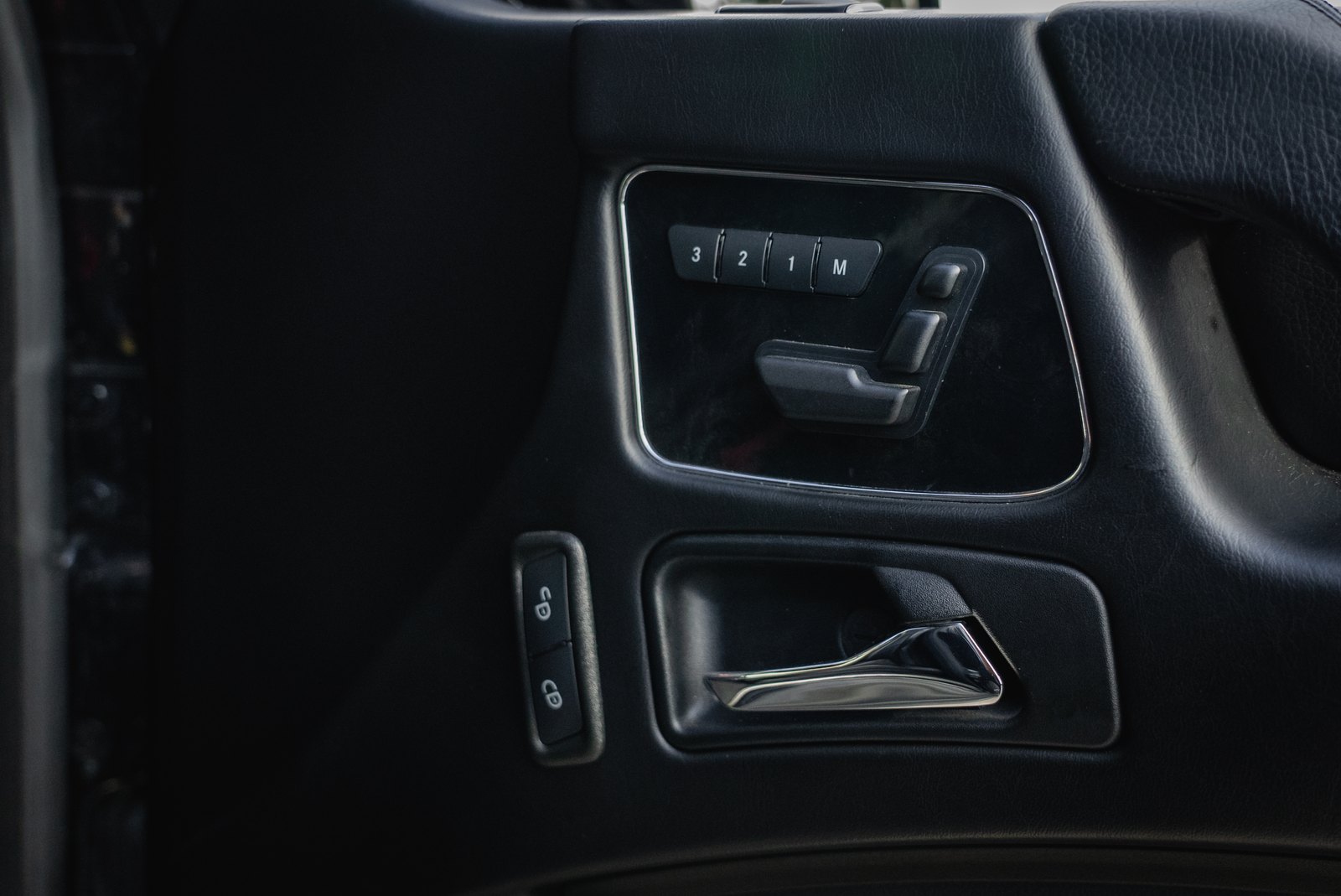 Mercedes-Benz G350d 2018 — аренда авто в Калининграде — фото 12