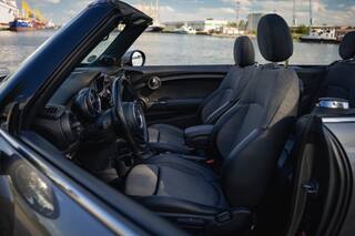 Прокат Mini Cooper Cabrio (серый, 2021) — аренда авто в Калининграде — фото 9