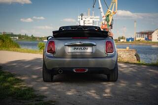 Прокат Mini Cooper Cabrio (серый, 2021) — аренда авто в Калининграде — фото 12