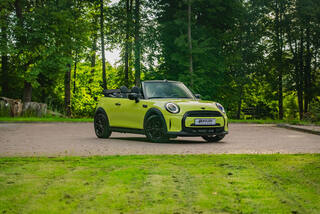 Прокат Mini Cooper Cabrio (жёлтый, 2023) — аренда авто в Калининграде — фото 9