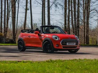Прокат Mini Cooper Cabrio (красный, 2021) — аренда авто в Калининграде — фото 1