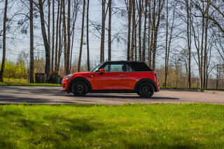 Прокат Mini Cooper Cabrio (красный, 2021) — аренда авто в Калининграде — фото 11