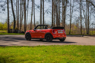 Прокат Mini Cooper Cabrio (красный, 2021) — аренда авто в Калининграде — фото 13
