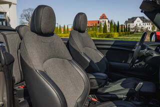 Прокат Mini Cooper Cabrio (красный, 2021) — аренда авто в Калининграде — фото 21