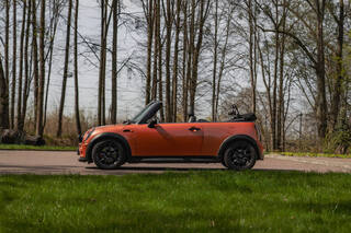 Прокат Mini Cooper S Cabrio (оранжевый, 2005) — аренда авто в Калининграде — фото 11