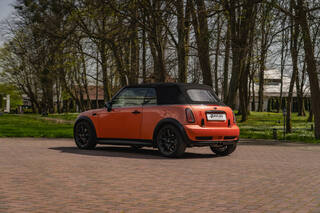 Прокат Mini Cooper S Cabrio (оранжевый, 2005) — аренда авто в Калининграде — фото 22
