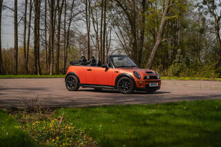 Прокат Mini Cooper S Cabrio (оранжевый, 2005) — аренда авто в Калининграде — фото 2