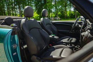 Прокат Mini Cooper S Cabrio (бирюзовый, 2020) — аренда авто в Калининграде — фото 15