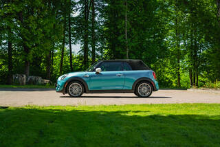 Прокат Mini Cooper S Cabrio (бирюзовый, 2020) — аренда авто в Калининграде — фото 5