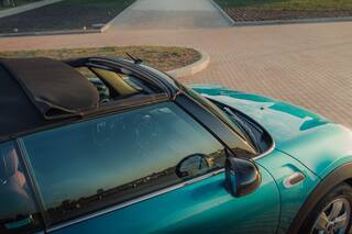 Прокат Mini Cooper Cabrio (серый, 2018) — аренда авто в Калининграде — фото 13