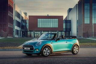 Прокат Mini Cooper Cabrio (серый, 2018) — аренда авто в Калининграде — фото 19