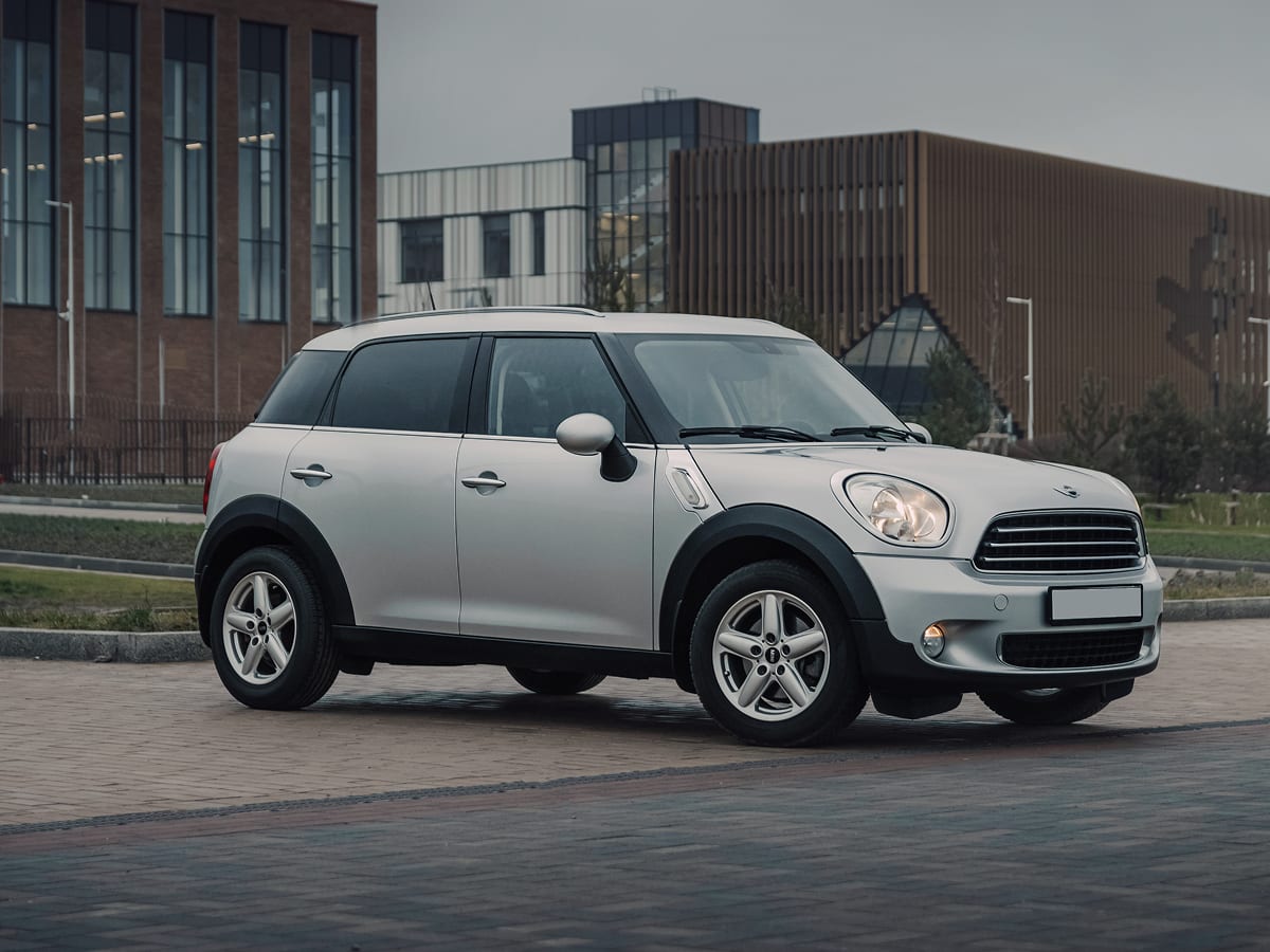 Прокат Mini Cooper CountryMan — аренда авто в Калининграде
