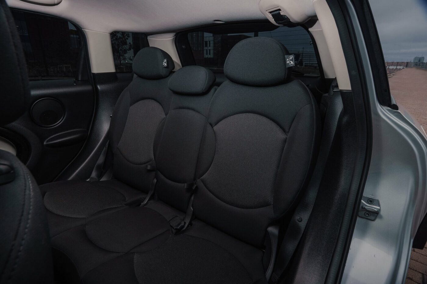 Mini Cooper Countryman 2014 — аренда авто в Калининграде — фото 13