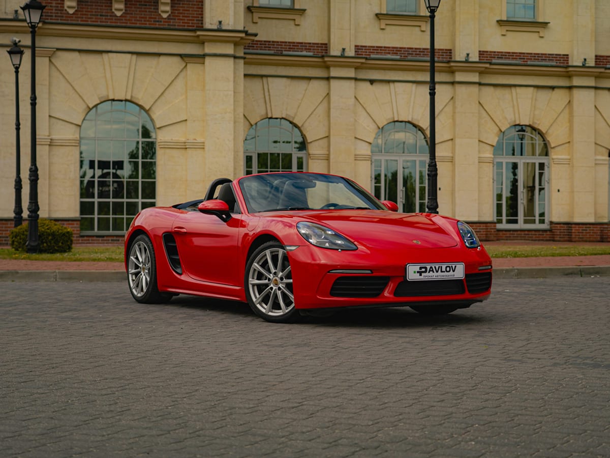 Прокат Porsche Boxster 718 — аренда авто в Калининграде