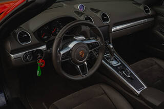 Прокат Porsche Boxster 718 — аренда авто в Калининграде — фото 10