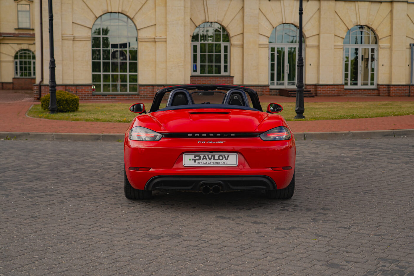 Porsche 718 Boxster 2018 — аренда авто в Калининграде — фото 7