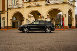Прокат Porsche Cayenne — аренда авто в Калининграде — фото 11