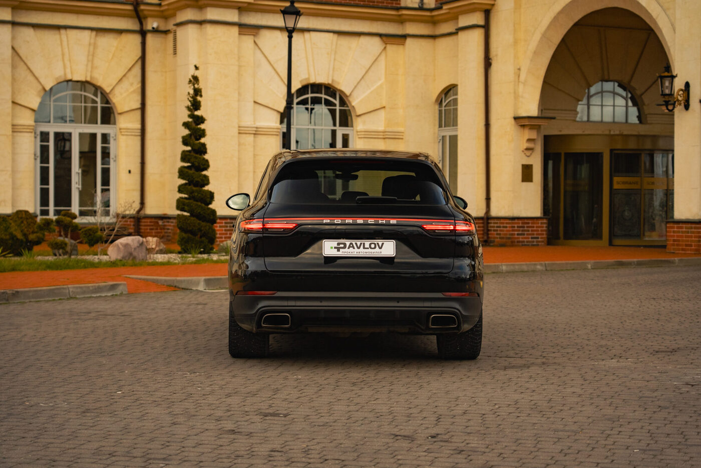 Porsche Cayenne 2018 — аренда авто в Калининграде — фото 9