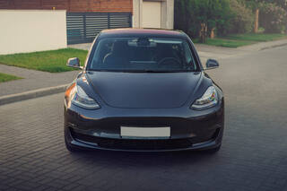 Прокат Tesla Model 3 — аренда авто в Калининграде — фото 2