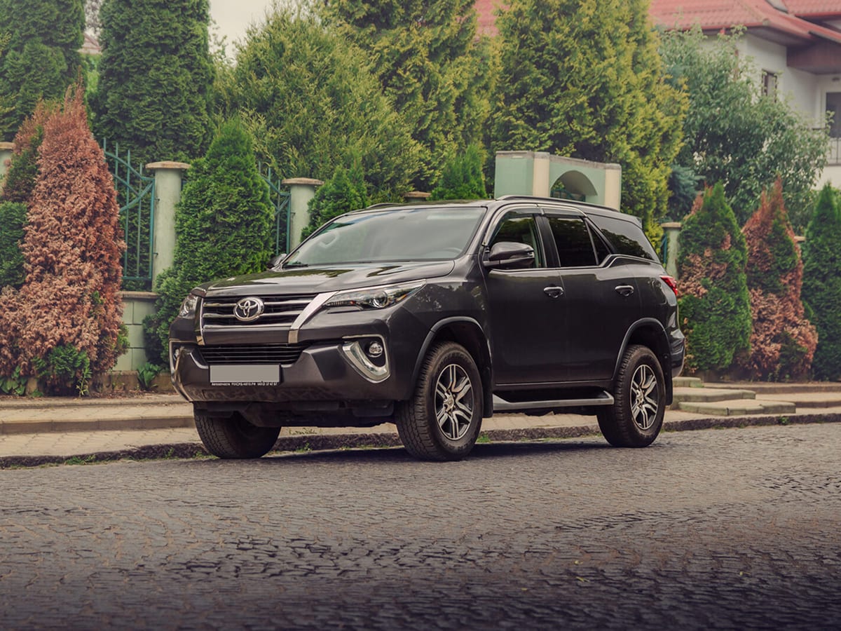 Прокат Toyota Fortuner — аренда авто в Калининграде